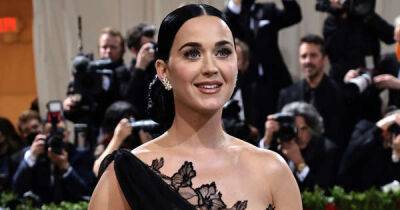 Katy Perry suffered wardrobe malfunction with her shoes during Met Gala - www.msn.com - USA