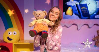 Strictly star Rose Ayling-Ellis to sign CBeebies Bedtime Story for Deaf Awareness Week - www.ok.co.uk - Britain - county Story
