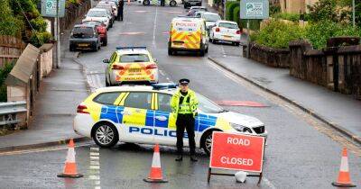 Port Glasgow police incident as road near primary school locked down - www.dailyrecord.co.uk - Scotland