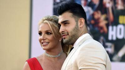 Britney Sam’s Prenup Is Taking ‘Longer Than Usual’—Her Fiancé Refuses to Be Left ‘Penniless’ - stylecaster.com - USA