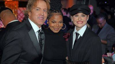 Anna Nicole Smith's Daughter Dannielynn Meets Janet Jackson With Dad Larry Birkhead at Kentucky Derby Gala - www.etonline.com - Kentucky - county Brown - city Hometown