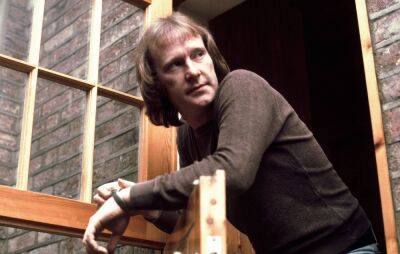 Dennis Waterman, star of ‘Minder’ and ‘New Tricks’, has died - www.nme.com - Australia - Britain - Spain - George - county Carter