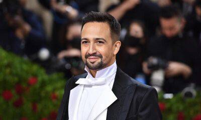 Lin Manuel Miranda working on musical project for the Queen’s Platinum Jubilee - us.hola.com - Britain