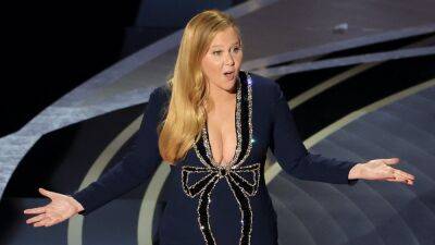 Amy Schumer Reveals the *Real* Joke She Wasn’t Allowed to Say at the Oscars (Video) - thewrap.com - Las Vegas