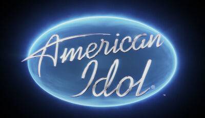 'American Idol' 2022: Top 5 Contestants Revealed, 2 Eliminated During Mother's Day Episode - www.justjared.com - USA