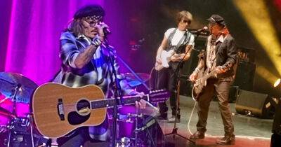 Johnny Depp and Jeff Beck's previous collaborations as actor rocks up for England gigs - www.msn.com - Britain - London - Texas - county Dallas - city Sheffield