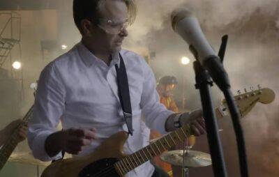 Watch video for Death Cab For Cutie’s new single ‘Roman Candles’ - www.nme.com - USA
