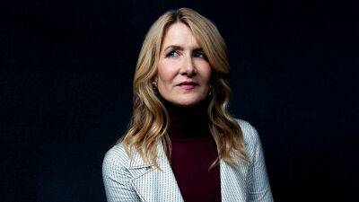 “Not Safe”: Jurassic World Dominion Star Laura Dern Supports School Walkout “Until You Change Gun Laws In This Country” - deadline.com - USA