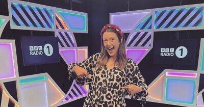 Radio 1 star Roisin Hastie delightedly announces pregnancy live on-air - www.ok.co.uk