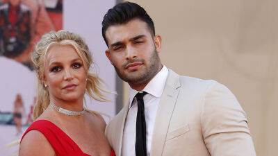 Here’s if Britney Signed a Prenup With Sam Before Their Wedding How Much They’re Both Worth - stylecaster.com