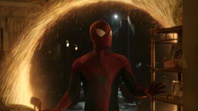 'Spider-Man: No Way Home' Returning to Theaters With 'The More Fun Stuff Version' - www.etonline.com - USA - Canada - county Andrew - city Holland, county Andrew