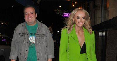 Katie McGlynn looks stunning in lime green as she shows off new look at best friend's birthday celebrations - www.manchestereveningnews.co.uk - Britain - county Allen