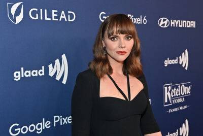 Christina Ricci Reveals Jenna Ortega Is ‘Incredible’ As Wednesday Addams In Upcoming Netflix Series - etcanada.com