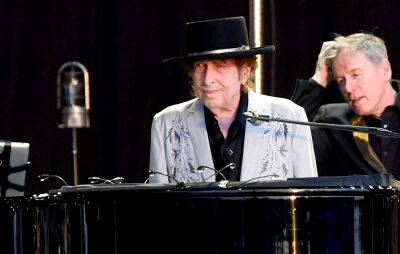 Bob Dylan covers The Grateful Dead at tour-closing gig - www.nme.com - USA - California - county Oakland