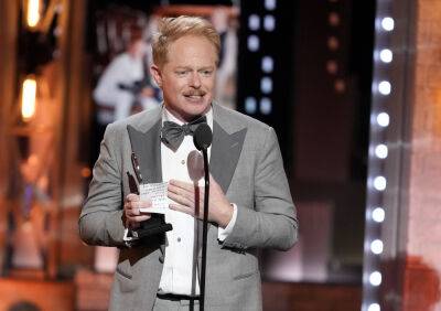 Jesse Tyler Ferguson Says ‘Take Me Out’ Photo Leak Hasn’t Hurt His Bond With Broadway Audiences: “That Was One Person” - deadline.com