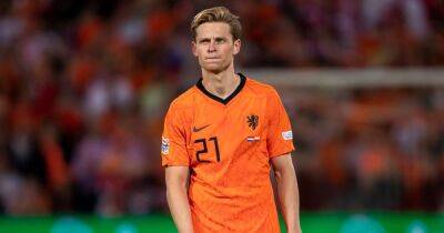 Manchester United willing to walk away from Frenkie de Jong transfer as alternatives considered - www.manchestereveningnews.co.uk - Spain - Manchester - Netherlands - county Camp