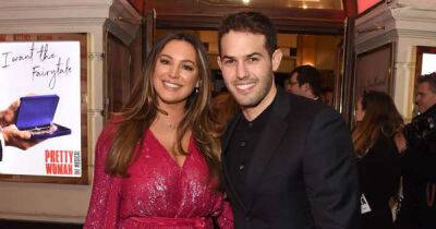 Kelly Brook and her secret life off air in Kent with her model fiancé - www.msn.com - France - USA - Italy - county Kent - county Garden
