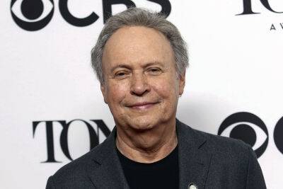 Billy Crystal To Headline & EP ‘Before’ Apple TV+ Limited Series From Sarah Thorp, Barry Levinson & Eric Roth - deadline.com