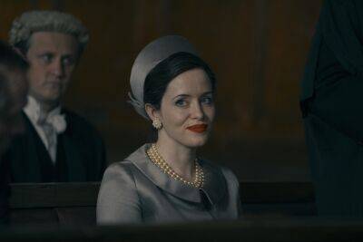 Claire Foy Talks Playing The Controversial ‘Dirty Duchess’ In ‘A Very British Scandal’ - etcanada.com - Britain - county Campbell - county Douglas