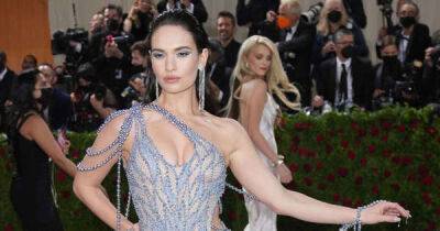 Lily James didn't wear Pamela Anderson's stacked heels in Pam & Tommy due to her height - www.msn.com - Britain
