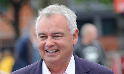 Eamonn Holmes puts his health woes behind him as he steps out to enjoy Royal Ascot - hellomagazine.com