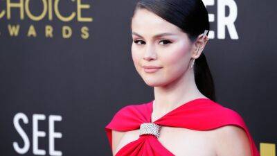 Selena Gomez Was 'Ashamed' of an Album Cover Where She Felt Oversexualized - www.etonline.com