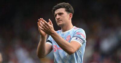 Former Manchester United defender urges Harry Maguire to give up captaincy - www.manchestereveningnews.co.uk - Manchester - Portugal