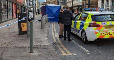 What we know so far after man stabbed following fight involving 'ten men' - www.manchestereveningnews.co.uk - Manchester