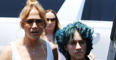 Jennifer Lopez brings her child Emme, 14, on stage for duet and uses gender-neutral pronouns - www.dailyrecord.co.uk