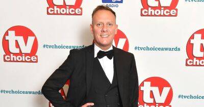 ITV Coronation Street star Antony Cotton's emotional tribute as he and co-star Helen Worth are honoured by the Queen - www.manchestereveningnews.co.uk - Britain - Afghanistan