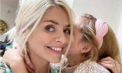 Holly Willoughby sparks a big reaction with unseen family photo - hellomagazine.com - London