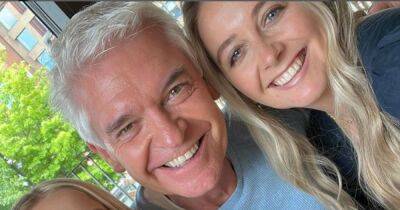 ITV This Morning's Phillip Schofield beams as he poses with rarely seen stunning daughters - www.manchestereveningnews.co.uk