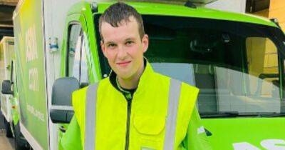 ASDA delivery driver finds 90-year-old sat in the dark and goes viral for what he did - www.manchestereveningnews.co.uk