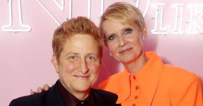Cynthia Nixon’s Wife Knew Her ‘And Just Like That’ Sex Scene Was ‘Going to Be Hot’ - www.usmagazine.com - New York