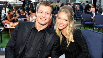 Rob Gronkowski’s girlfriend Camille Kostek supports his retirement: 'Dream chasers in this house' - www.foxnews.com - county Bay