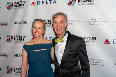 Bill Nye ‘The Science Guy’ Gets Married To Liza Mundy - etcanada.com - USA - Columbia
