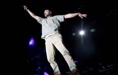 Justin Timberlake apologises for awkward Beat Ya Feet dance - www.nme.com