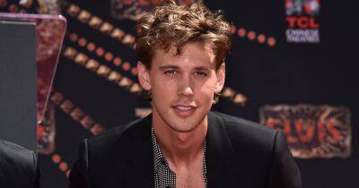 Is Austin Butler Really Singing in ‘Elvis’? Everything We Know About His Preparation for the Role - www.usmagazine.com - New York - Los Angeles - county Butler - county Love