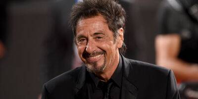 Al Pacino Reveals the Story Behind His 'Shrek' Phone Case - www.justjared.com