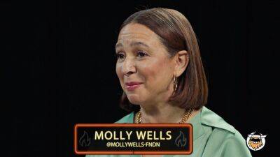 Maya Rudolph Breaks Down Her 'Loot' Character Molly's Hilarious 'Hot Ones' Interview (Exclusive) - www.etonline.com