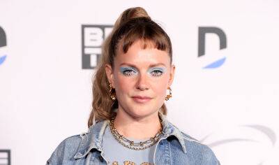 Tove Lo Reveals Correct Way to Say Her Name After We've Been Mispronouncing It For Years - www.justjared.com - Sweden