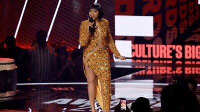 Taraji P. Henson Opens 2022 BET Awards By Calling Out the Supreme Court: 'Guns Have More Rights Than a Woman' - www.etonline.com - Los Angeles - county King And Queen