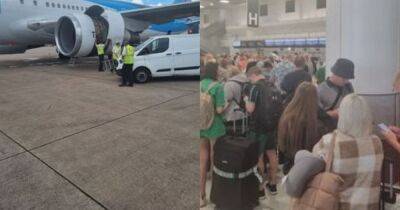 TUI plane makes emergency landing after 'three or four loud bangs' heard with passengers left screaming - www.manchestereveningnews.co.uk - Manchester - Cape Verde