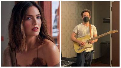 How Mandy Moore Played a Concert With COVID-Stricken Husband Taylor Goldsmith — Who Was Quarantined in a Dressing Room - variety.com - Nashville
