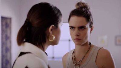 Cara Delevingne Talks Joining 'Only Murders in the Building' Season 2 (Exclusive) - www.etonline.com - France - New York - county Martin