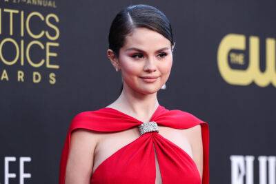 Selena Gomez Confesses She Doesn’t ‘Trust A Lot Of People’ - etcanada.com