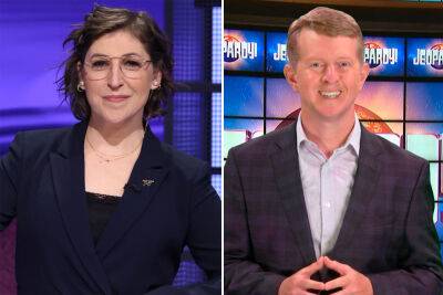 ‘Jeopardy!’ host Mayim Bialik ‘deeply’ insulted by battle with Ken Jennings - nypost.com