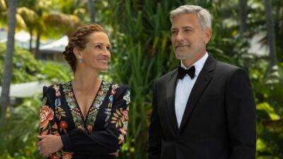 George Clooney and Julia Roberts Reunite as Lovers-to-Enemies in ‘Ticket to Paradise’ Trailer (Video) - thewrap.com