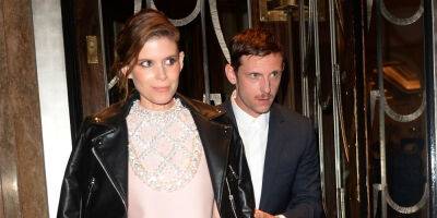 Kate Mara & Jamie Bell Make Rare Appearance Together at BFI Chair Fellowship Dinner in London - www.justjared.com - London