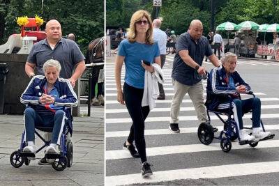 Tony Bennett in wheelchair: Rare sighting in Central Park with wife - nypost.com - New York - county Bennett